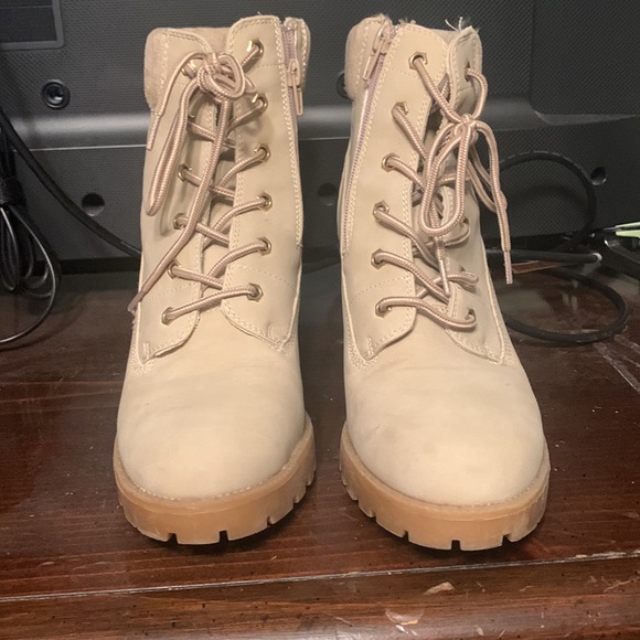 Combat boots - Picture 2 of 3